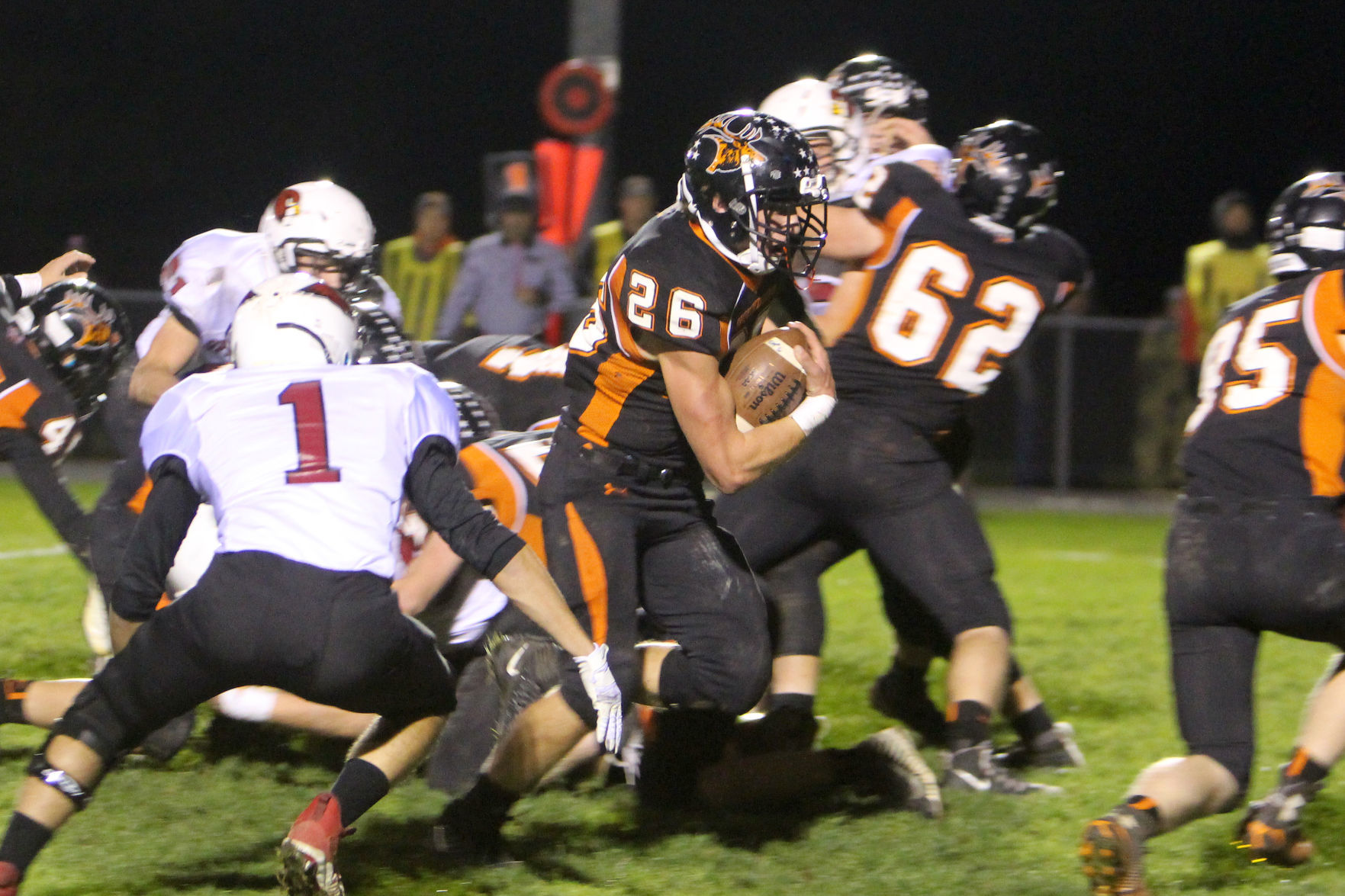 Spring Valley at Elk Mound football 10-4-19